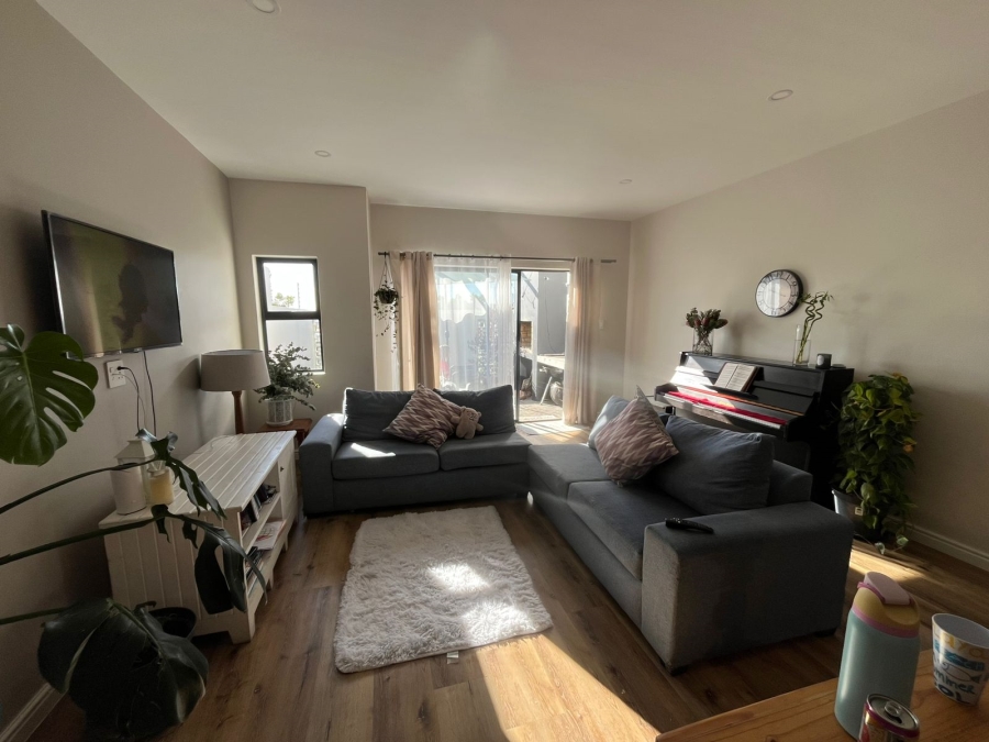 4 Bedroom Property for Sale in Sandown Western Cape